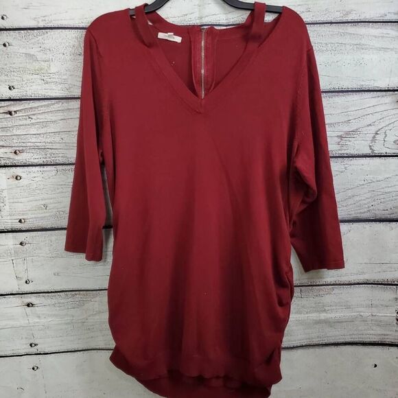 Maurices Sweaters - Maurices 1x Plus Burgundy Sweater